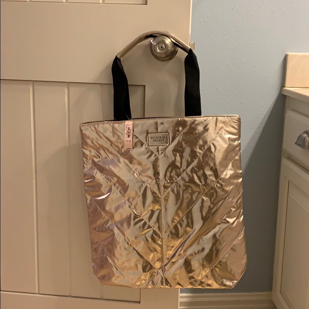 Victoria’s Secret thermal bag